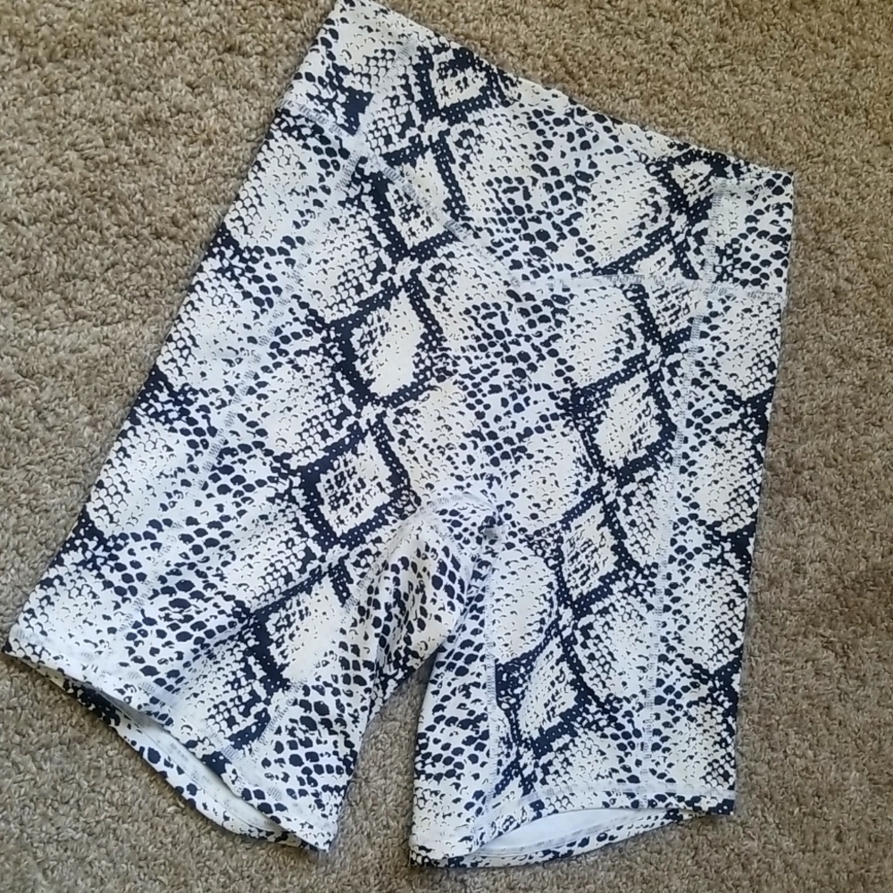 Balance Athletica Kingdom Collection Rider Short in Python
